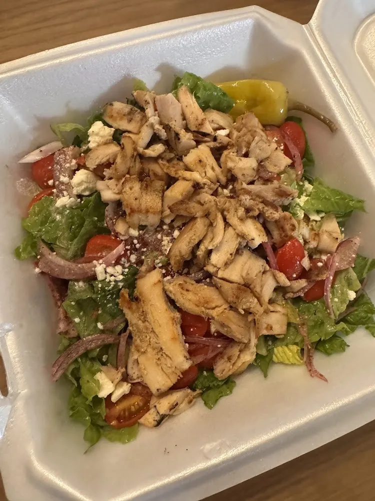 Greek Salad with Chicken